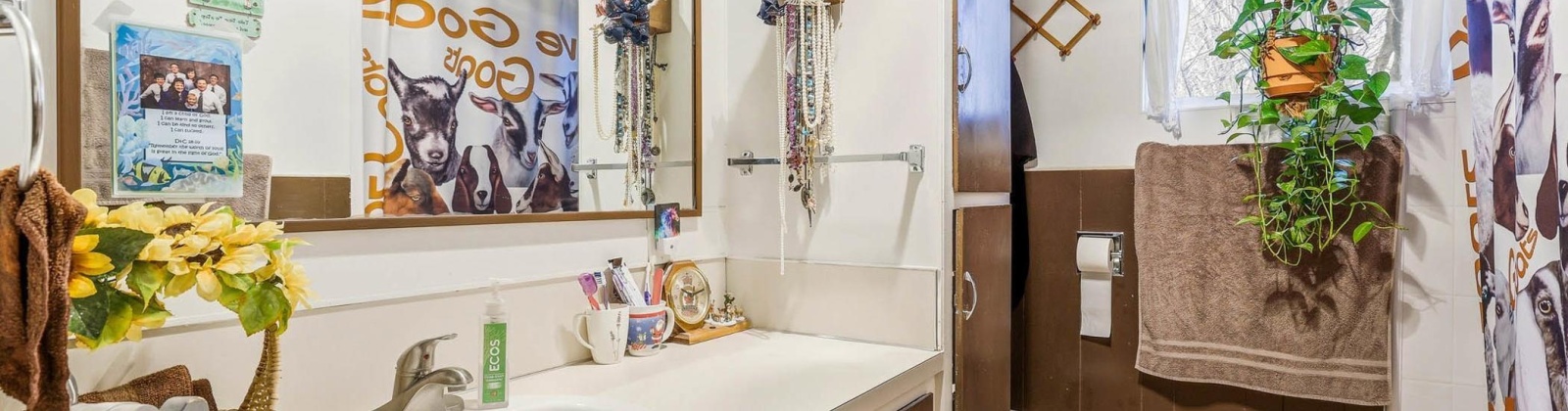 Van Belle Road, Sunnyside, Washington 98944, 5 Bedrooms Bedrooms, 0 ,2 BathroomsBathrooms,Houses,For Sale,Van Belle Road,0,290017