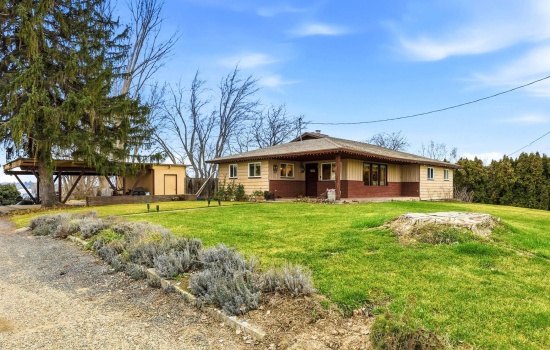 Van Belle Road, Sunnyside, Washington 98944, 5 Bedrooms Bedrooms, 0 ,2 BathroomsBathrooms,Houses,For Sale,Van Belle Road,0,290017