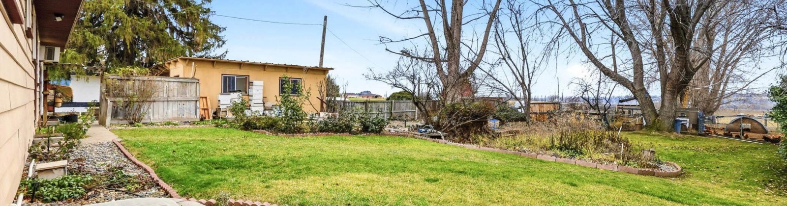 Van Belle Road, Sunnyside, Washington 98944, 5 Bedrooms Bedrooms, 0 ,2 BathroomsBathrooms,Houses,For Sale,Van Belle Road,0,290017