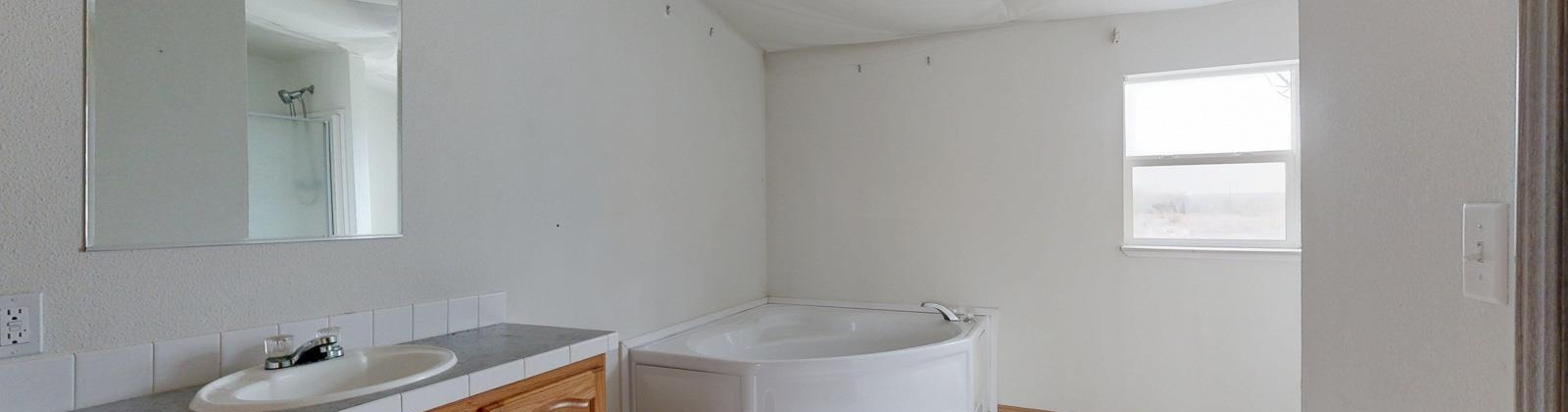 Hendricks Road, Connell, Washington 99326, 4 Bedrooms Bedrooms, 0 ,2 BathroomsBathrooms,Manufactured Homes,For Sale,Hendricks Road,0,290033