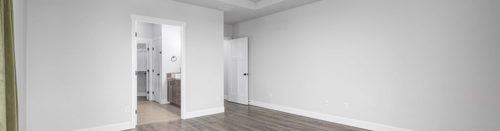 44th Place, Kennewick, Washington 99337, 3 Bedrooms Bedrooms, 0 ,2 BathroomsBathrooms,Houses,For Sale,44th Place,0,290030