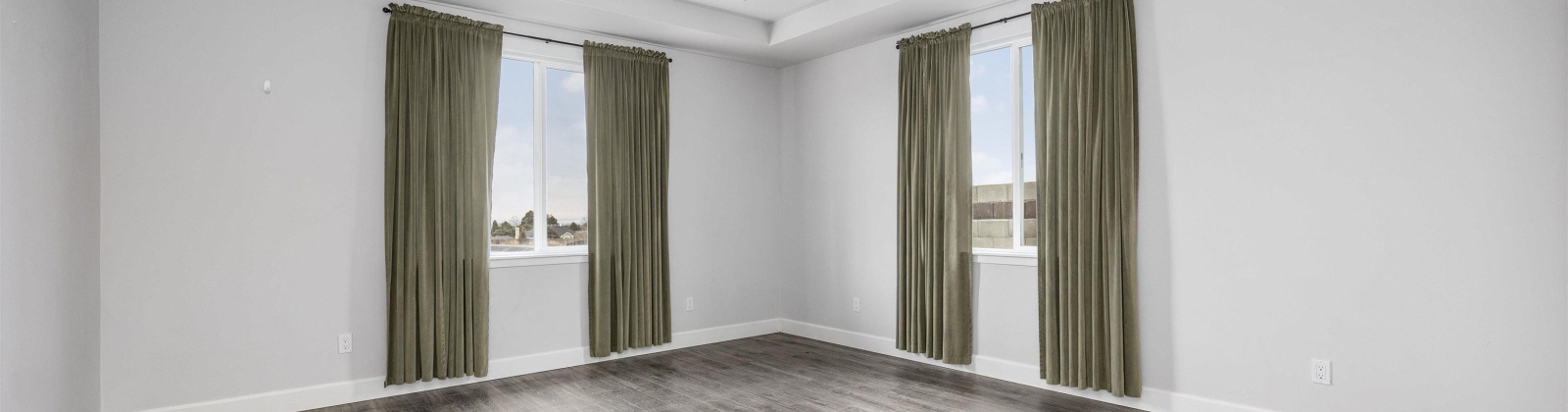 44th Place, Kennewick, Washington 99337, 3 Bedrooms Bedrooms, 0 ,2 BathroomsBathrooms,Houses,For Sale,44th Place,0,290030