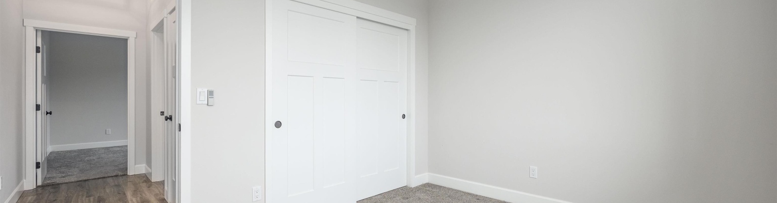 44th Place, Kennewick, Washington 99337, 3 Bedrooms Bedrooms, 0 ,2 BathroomsBathrooms,Houses,For Sale,44th Place,0,290030