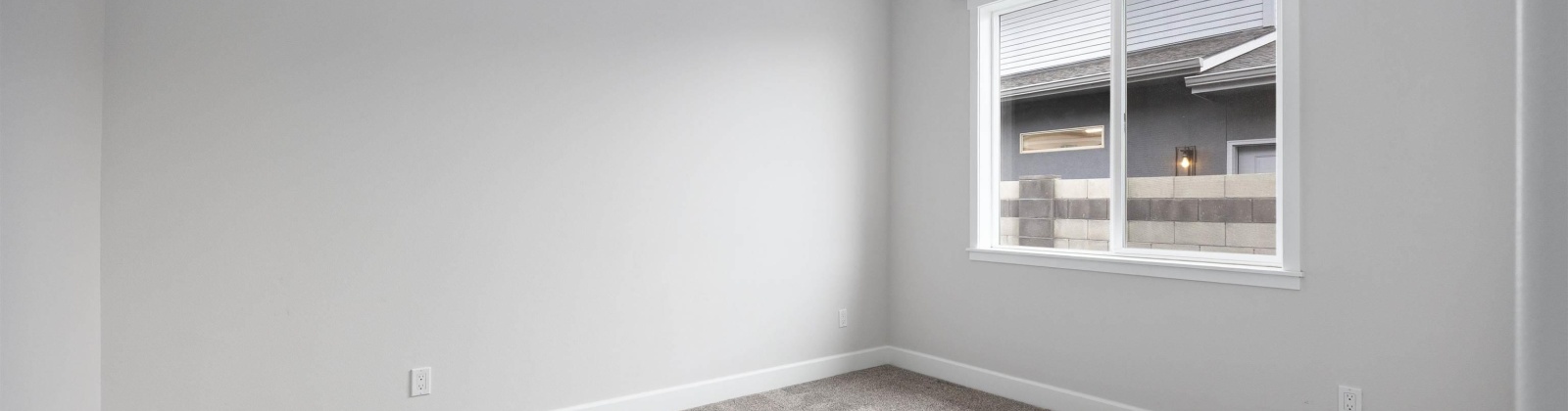 44th Place, Kennewick, Washington 99337, 3 Bedrooms Bedrooms, 0 ,2 BathroomsBathrooms,Houses,For Sale,44th Place,0,290030