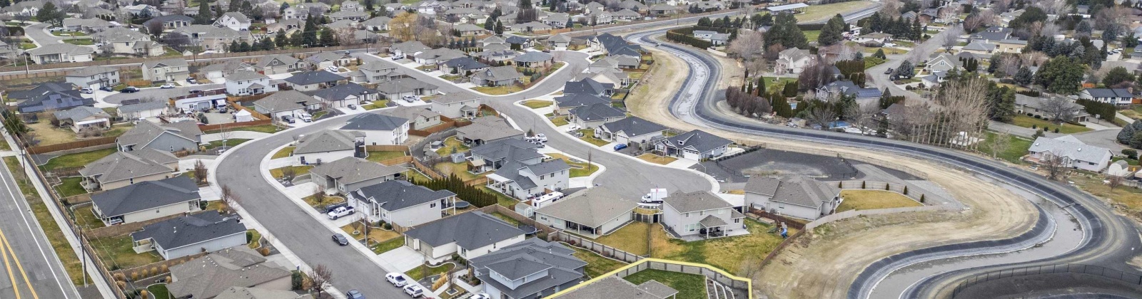 44th Place, Kennewick, Washington 99337, 3 Bedrooms Bedrooms, 0 ,2 BathroomsBathrooms,Houses,For Sale,44th Place,0,290030