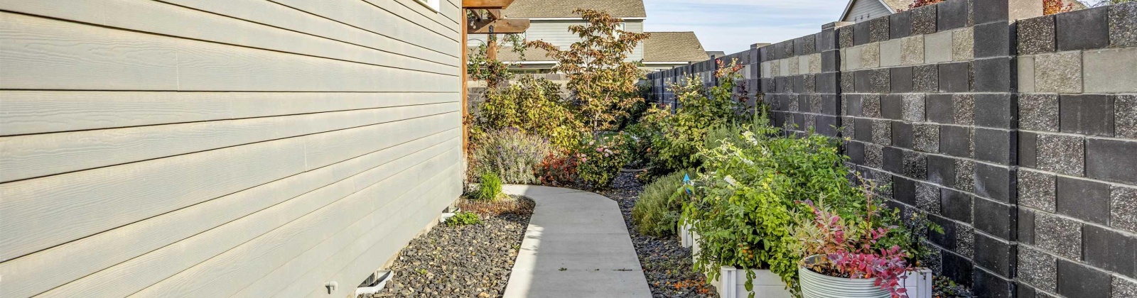 Coho Ct, Pasco, Washington 99301, 3 Bedrooms Bedrooms, 0 ,3 BathroomsBathrooms,Houses,For Sale,Coho Ct,0,290028