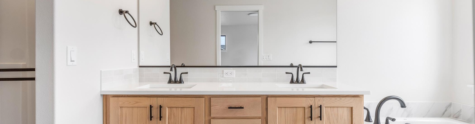 Barbera St, Richland, Washington 99352, 4 Bedrooms Bedrooms, 0 ,3 BathroomsBathrooms,Houses,For Sale,Barbera St,0,286757