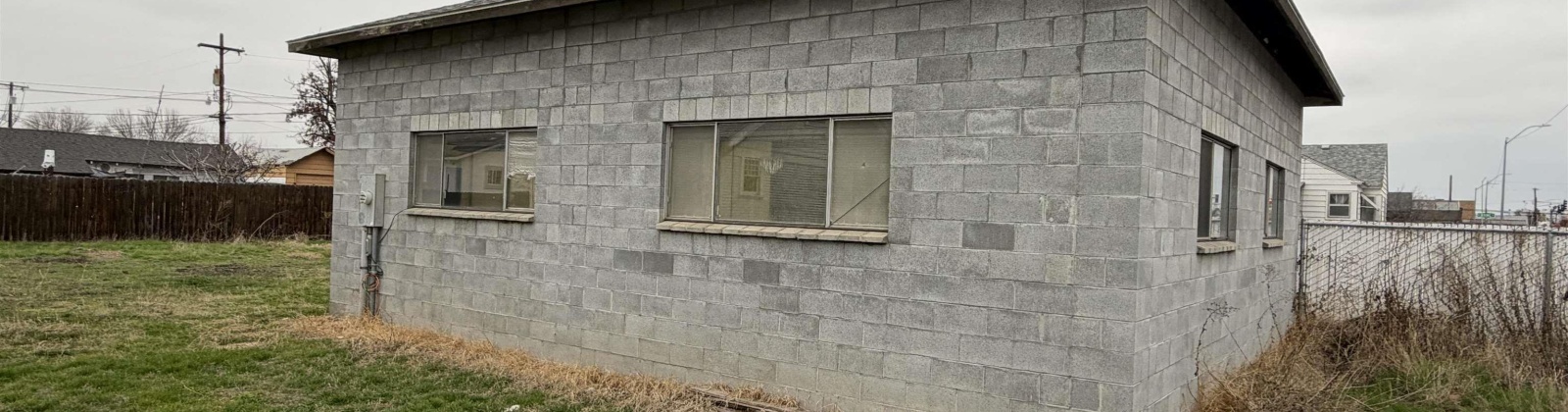 Yakima Street, Pasco, Washington 99301, 2 Bedrooms Bedrooms, 0 ,1 BathroomBathrooms,Houses,For Sale,Yakima Street,0,290022