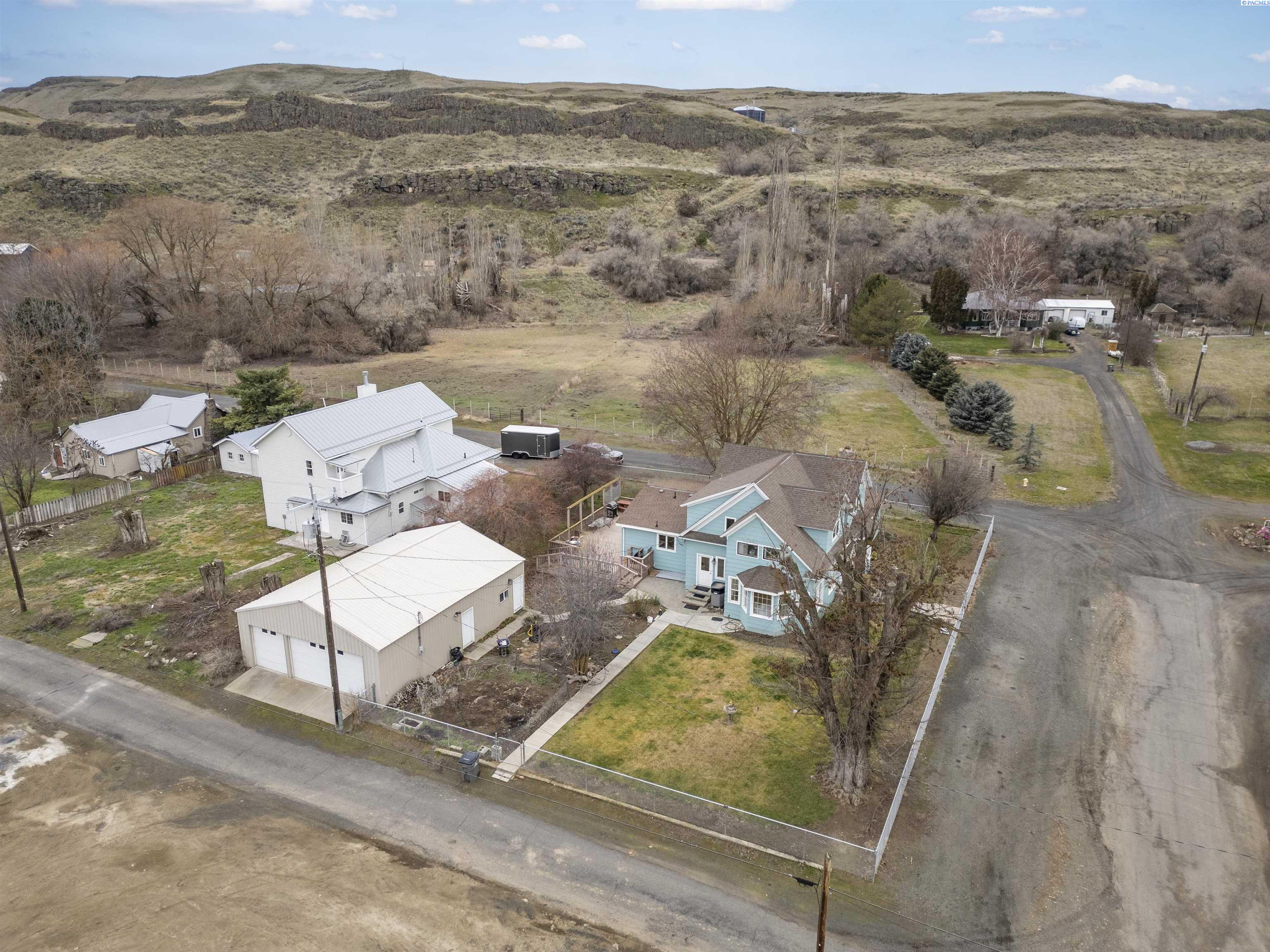 Cooper St, Washtucna, Washington 99371, 5 Bedrooms Bedrooms, 0 ,3 BathroomsBathrooms,Houses,For Sale,Cooper St,0,290021