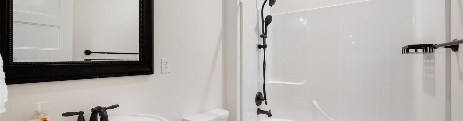 Ava Way, Kennewick, Washington 99352, 3 Bedrooms Bedrooms, 0 ,2 BathroomsBathrooms,Houses,For Sale,Ava Way,0,290040