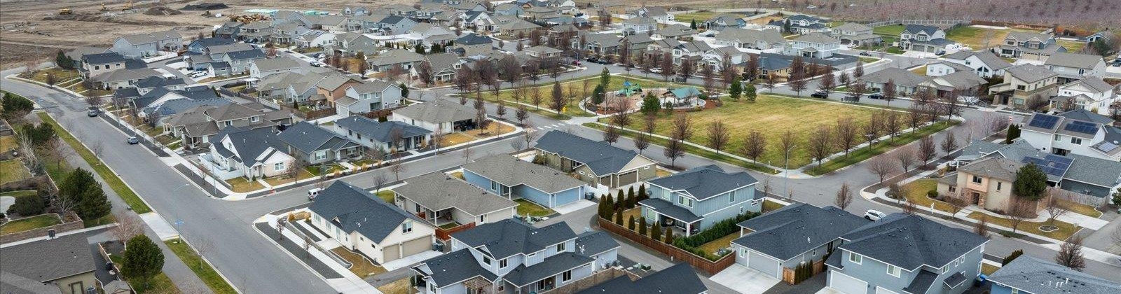 Ava Way, Kennewick, Washington 99352, 3 Bedrooms Bedrooms, 0 ,2 BathroomsBathrooms,Houses,For Sale,Ava Way,0,290040