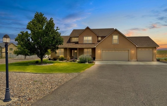 Clodfelter Rd, Kennewick, Washington 99338, 4 Bedrooms Bedrooms, 0 ,3 BathroomsBathrooms,Houses,For Sale,Clodfelter Rd,0,290048