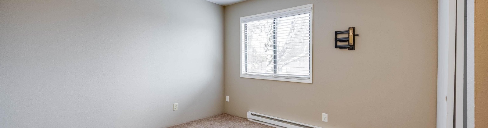 Crestview St #2, Pullman, Washington 99163, 4 Bedrooms Bedrooms, 0 ,2 BathroomsBathrooms,Condos/townhomes,For Sale,Crestview St #2,0,290050