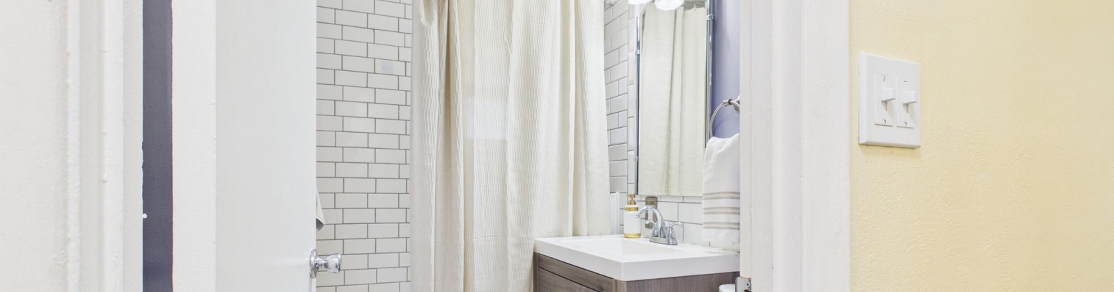 Mayfield St, Kennewick, Washington 99336, 3 Bedrooms Bedrooms, 0 ,1 BathroomBathrooms,Houses,For Sale,Mayfield St,0,290057