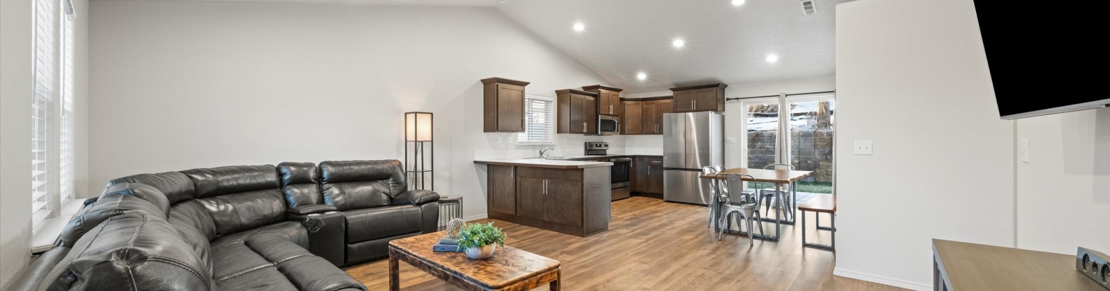 Sequoia Rd, Moses Lake, Washington 98837, 3 Bedrooms Bedrooms, 0 ,2 BathroomsBathrooms,Houses,For Sale,Sequoia Rd,0,290054