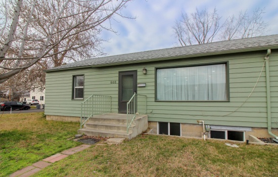 Torbett Street, Richland, Washington 99354, 3 Bedrooms Bedrooms, 0 ,1 BathroomBathrooms,Multi-family,For Rent,Torbett Street,0,290060