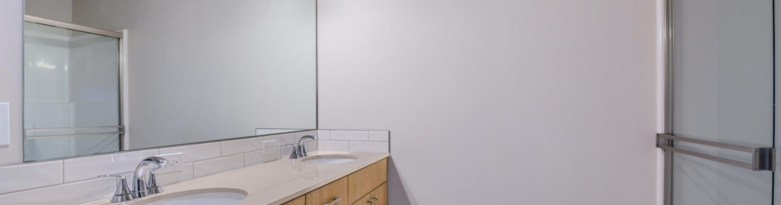 Road 114, Pasco, Washington 99301, 3 Bedrooms Bedrooms, 0 ,3 BathroomsBathrooms,Condos/townhomes,For Sale,Road 114,0,290061