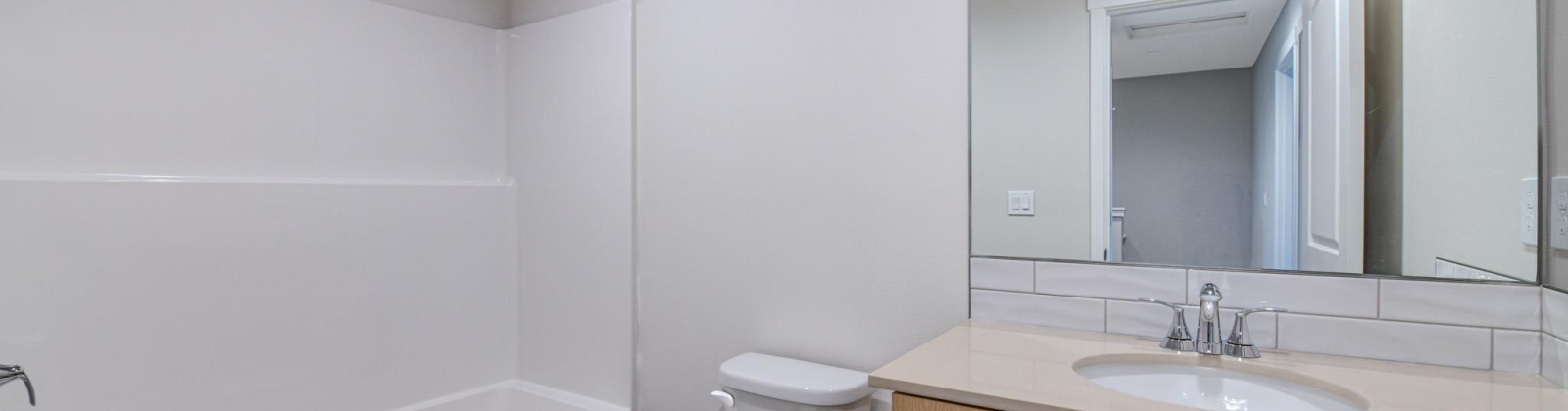 Road 114, Pasco, Washington 99301, 3 Bedrooms Bedrooms, 0 ,3 BathroomsBathrooms,Condos/townhomes,For Sale,Road 114,0,290061