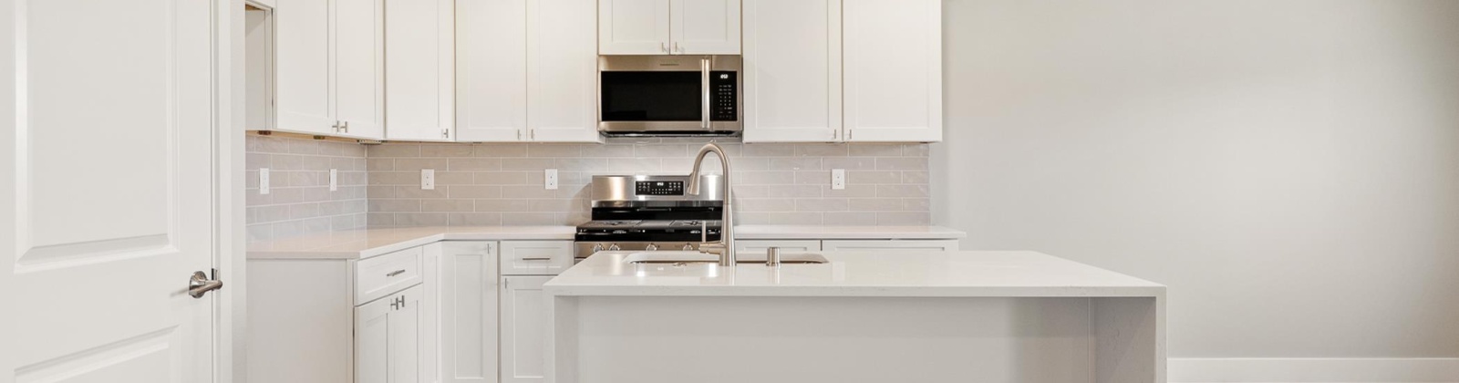 Quay St, Kennewick, Washington 99338, 3 Bedrooms Bedrooms, 0 ,2 BathroomsBathrooms,Houses,For Sale,Quay St,0,289794