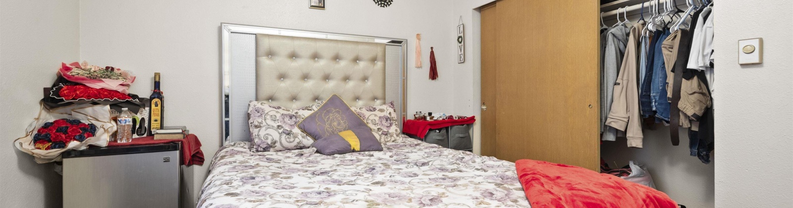 3rd Street, Granger, Washington 98932, 8 Bedrooms Bedrooms, 0 ,4 BathroomsBathrooms,Multi-family,For Sale,3rd Street,0,290074