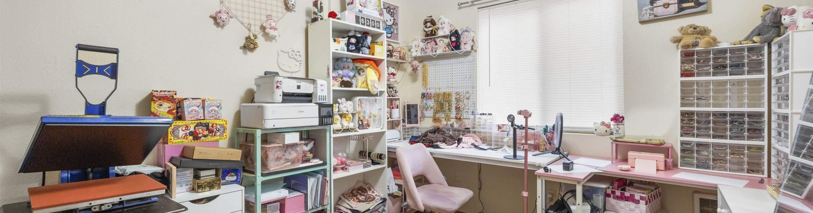 3rd Street, Granger, Washington 98932, 8 Bedrooms Bedrooms, 0 ,4 BathroomsBathrooms,Multi-family,For Sale,3rd Street,0,290074