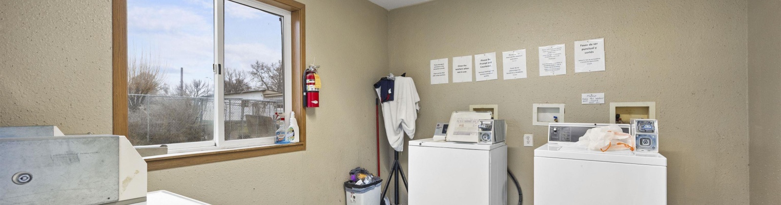 3rd Street, Granger, Washington 98932, 8 Bedrooms Bedrooms, 0 ,4 BathroomsBathrooms,Multi-family,For Sale,3rd Street,0,290074