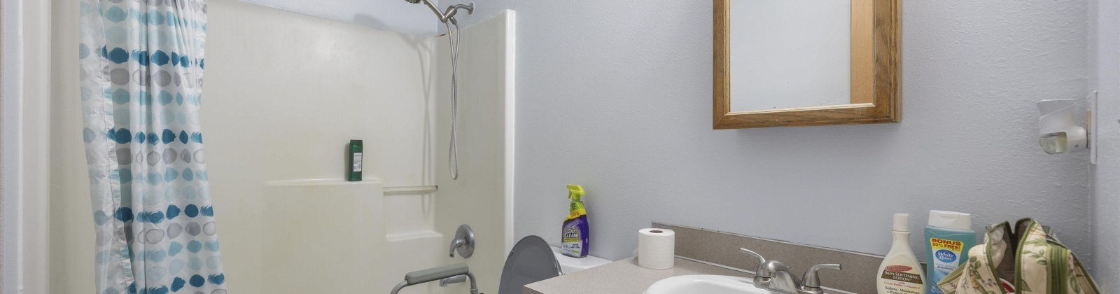 3rd Street, Granger, Washington 98932, 8 Bedrooms Bedrooms, 0 ,3 BathroomsBathrooms,Multi-family,For Sale,3rd Street,0,290073