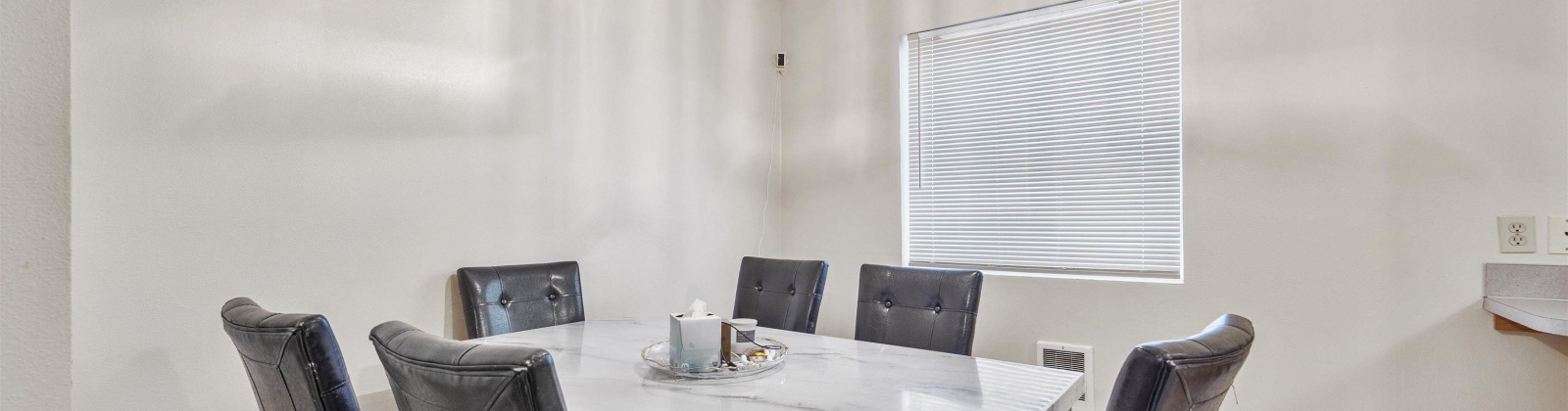 3rd Street, Granger, Washington 98932, 8 Bedrooms Bedrooms, 0 ,3 BathroomsBathrooms,Multi-family,For Sale,3rd Street,0,290073