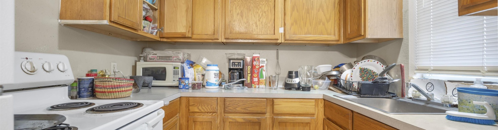 3rd Street, Granger, Washington 98932, 8 Bedrooms Bedrooms, 0 ,3 BathroomsBathrooms,Multi-family,For Sale,3rd Street,0,290073