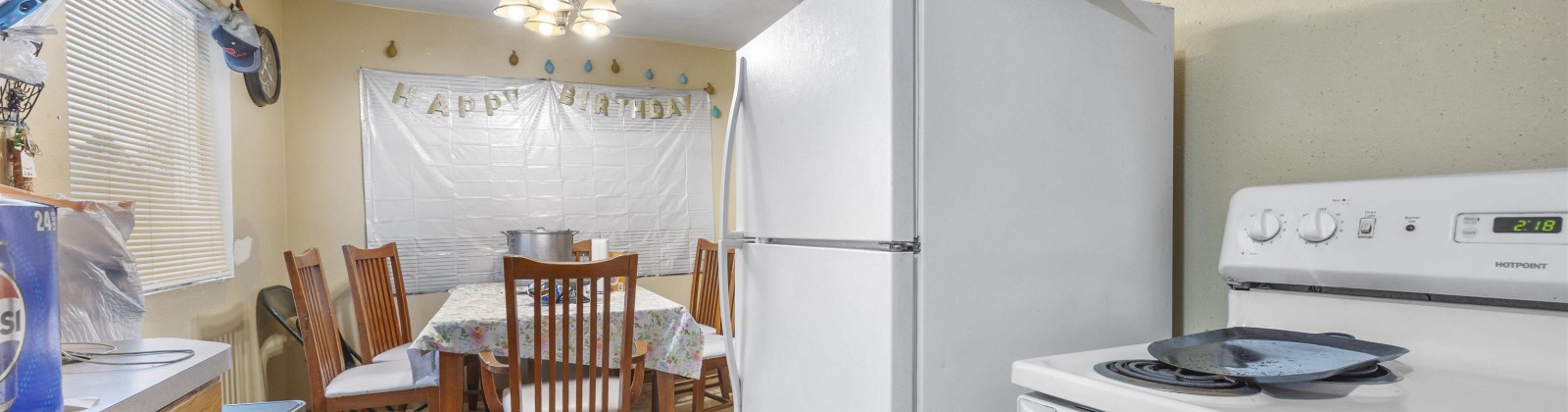 3rd Street, Granger, Washington 98932, 8 Bedrooms Bedrooms, 0 ,3 BathroomsBathrooms,Multi-family,For Sale,3rd Street,0,290073