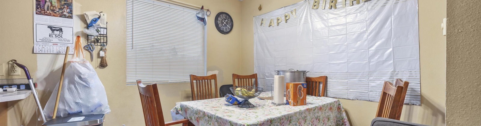 3rd Street, Granger, Washington 98932, 8 Bedrooms Bedrooms, 0 ,3 BathroomsBathrooms,Multi-family,For Sale,3rd Street,0,290073