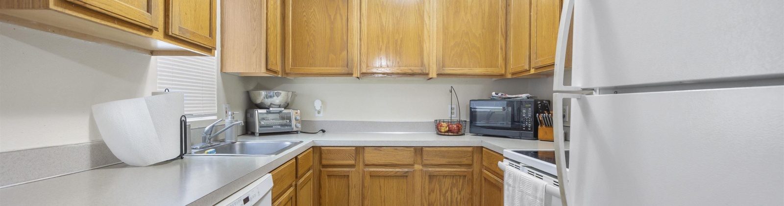 3rd Street, Granger, Washington 98932, 8 Bedrooms Bedrooms, 0 ,3 BathroomsBathrooms,Multi-family,For Sale,3rd Street,0,290073