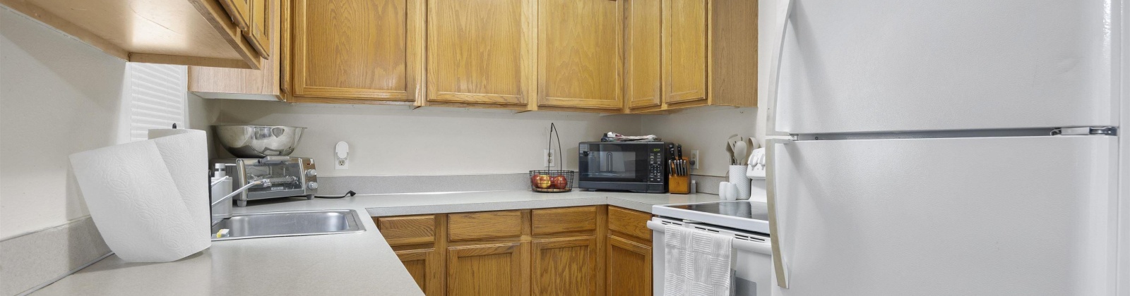 3rd Street, Granger, Washington 98932, 8 Bedrooms Bedrooms, 0 ,3 BathroomsBathrooms,Multi-family,For Sale,3rd Street,0,290073