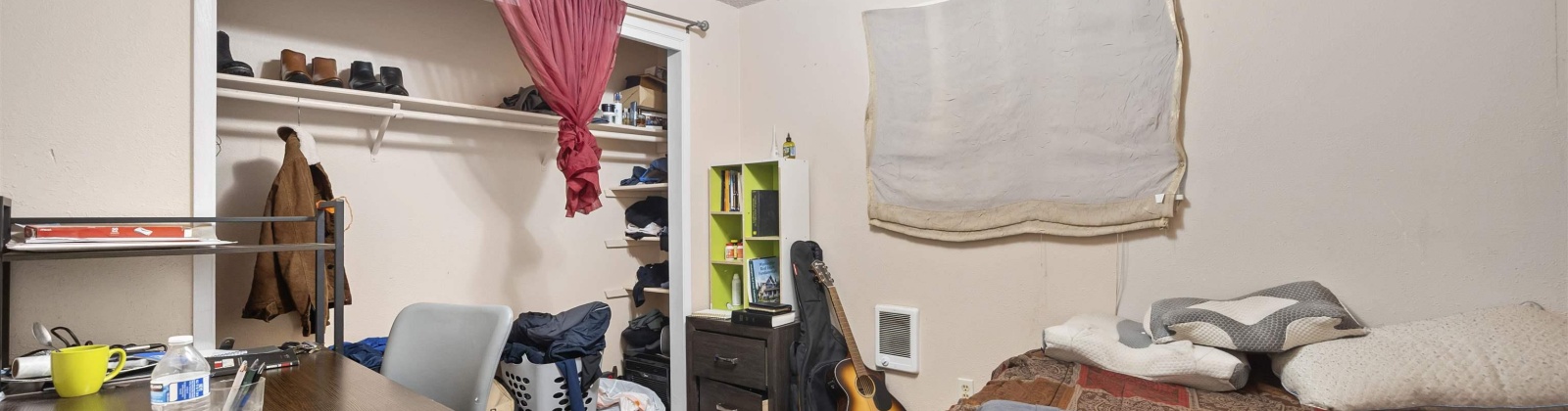 D Street, Wapato, Washington 98951, 5 Bedrooms Bedrooms, 0 ,3 BathroomsBathrooms,Multi-family,For Sale,D Street,0,290072