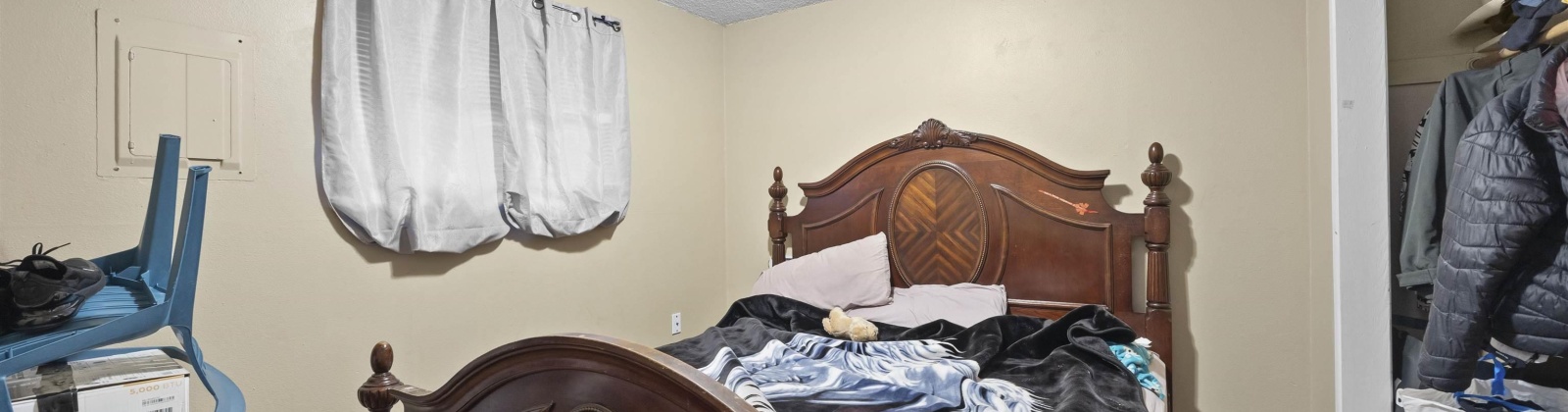 D Street, Wapato, Washington 98951, 5 Bedrooms Bedrooms, 0 ,3 BathroomsBathrooms,Multi-family,For Sale,D Street,0,290072