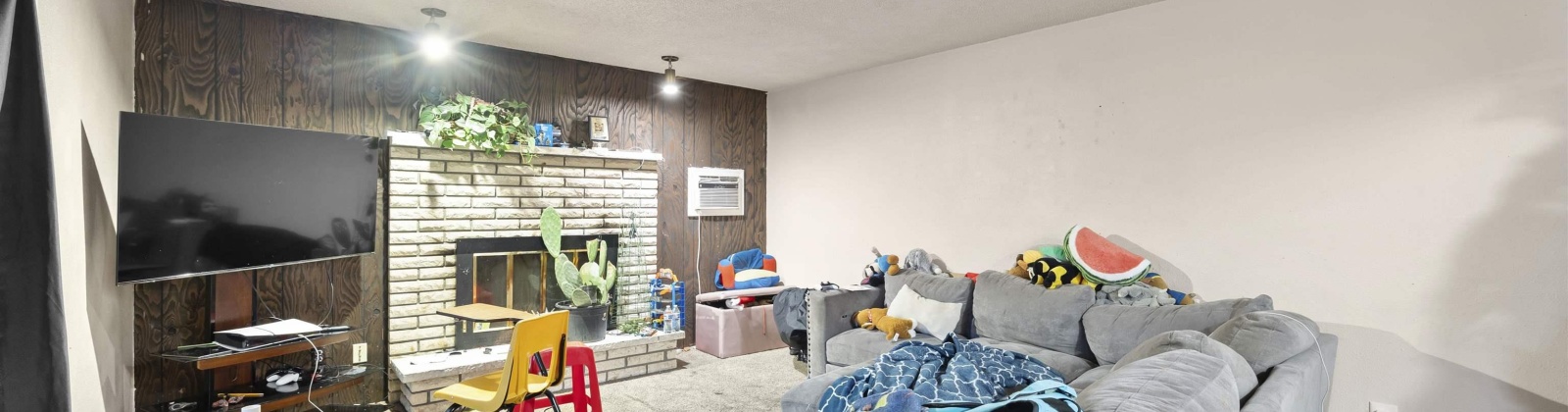 D Street, Wapato, Washington 98951, 5 Bedrooms Bedrooms, 0 ,3 BathroomsBathrooms,Multi-family,For Sale,D Street,0,290072