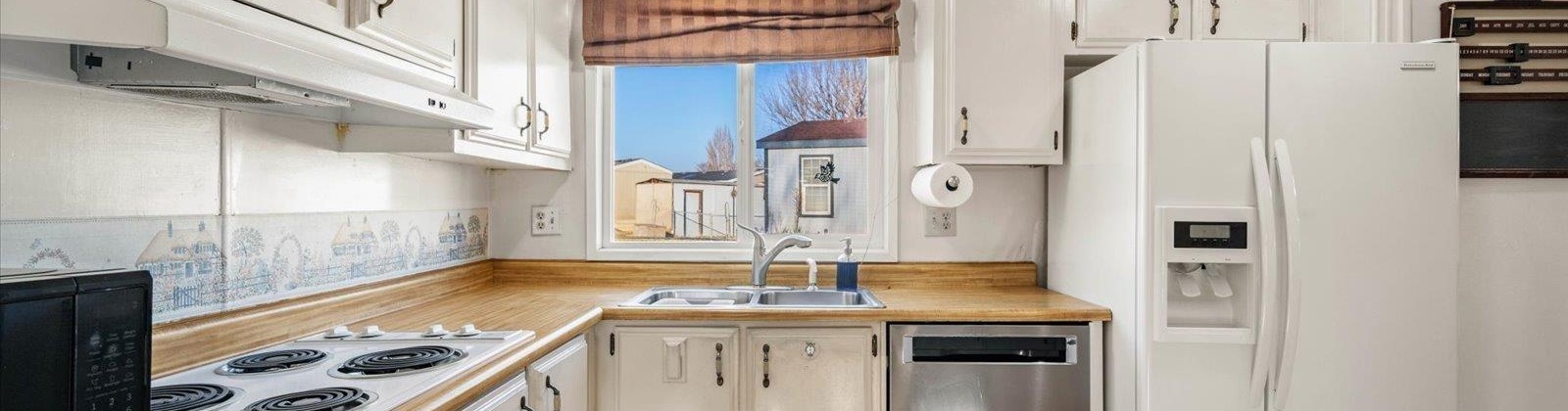 Crestwood Drive, Richland, Washington 99352, 3 Bedrooms Bedrooms, 0 ,2 BathroomsBathrooms,Manufactured Homes,For Sale,Crestwood Drive,0,290065