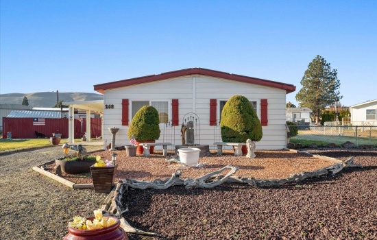 Crestwood Drive, Richland, Washington 99352, 3 Bedrooms Bedrooms, 0 ,2 BathroomsBathrooms,Manufactured Homes,For Sale,Crestwood Drive,0,290065