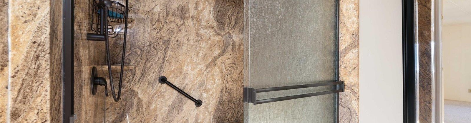 Crestwood Drive, Richland, Washington 99352, 3 Bedrooms Bedrooms, 0 ,2 BathroomsBathrooms,Manufactured Homes,For Sale,Crestwood Drive,0,290065