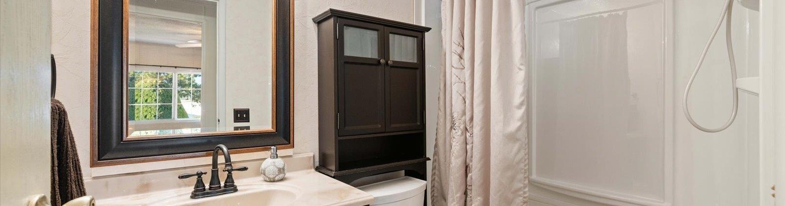 Crestwood Drive, Richland, Washington 99352, 3 Bedrooms Bedrooms, 0 ,2 BathroomsBathrooms,Manufactured Homes,For Sale,Crestwood Drive,0,290065