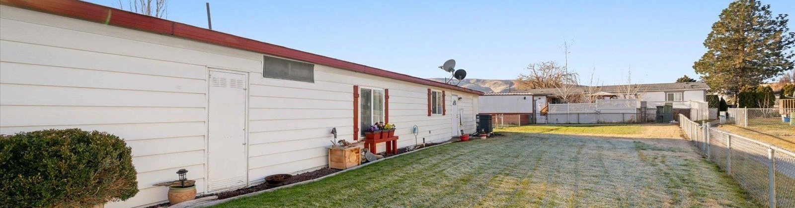 Crestwood Drive, Richland, Washington 99352, 3 Bedrooms Bedrooms, 0 ,2 BathroomsBathrooms,Manufactured Homes,For Sale,Crestwood Drive,0,290065