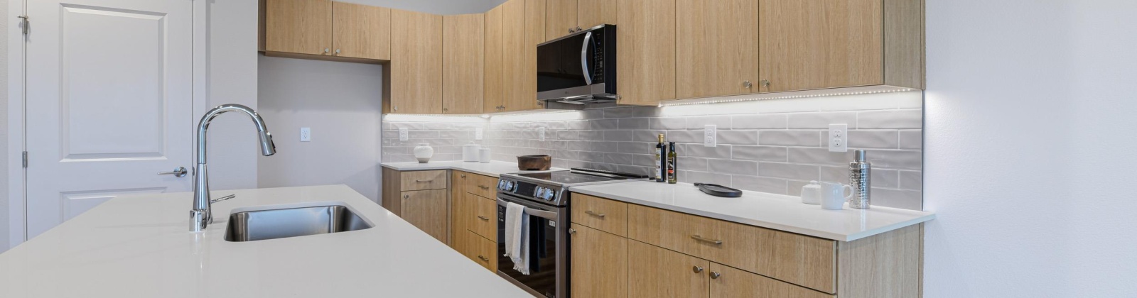 Road 114, Pasco, Washington 99301, 3 Bedrooms Bedrooms, 0 ,3 BathroomsBathrooms,Condos/townhomes,For Sale,Road 114,0,290078