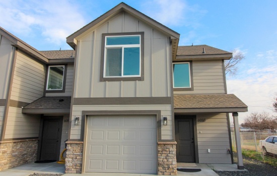 Road 34 Unit B, Pasco, Washington 99301, 3 Bedrooms Bedrooms, 0 ,2 BathroomsBathrooms,Condos/townhomes,For Rent,Road 34 Unit B,0,290085
