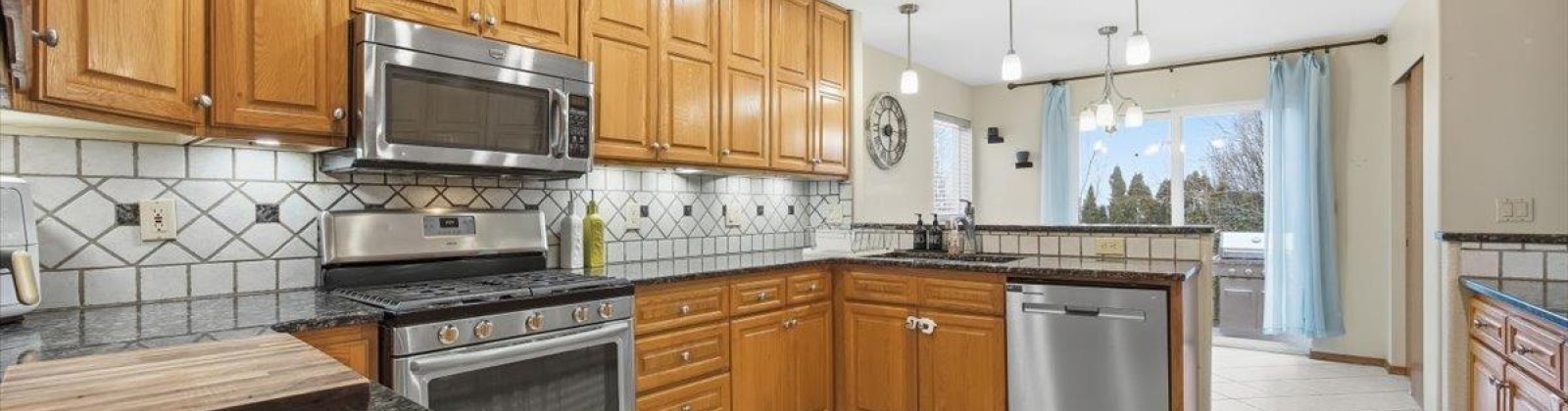 Edgewood Dr, Richland, Washington 99352, 4 Bedrooms Bedrooms, 0 ,3 BathroomsBathrooms,Houses,For Sale,Edgewood Dr,0,290086