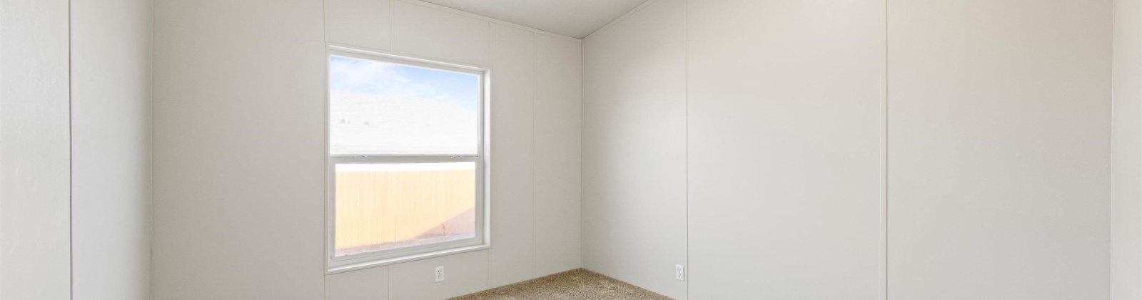 Lantana Ave, Richland, Washington 99336, 4 Bedrooms Bedrooms, 0 ,2 BathroomsBathrooms,Manufactured Homes,For Sale,Lantana Ave,0,290088