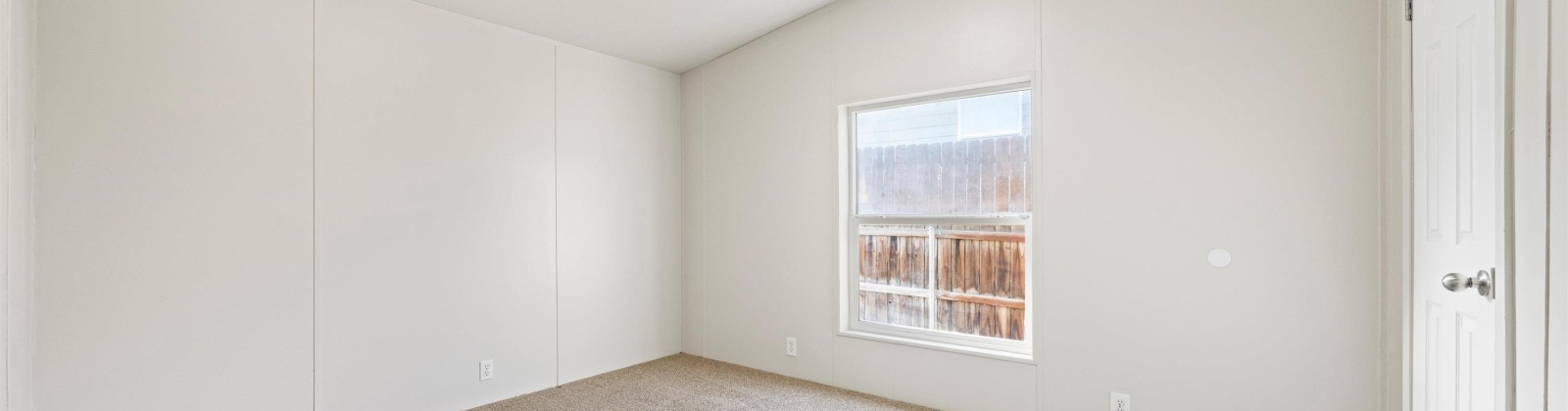 Lantana Ave, Richland, Washington 99336, 4 Bedrooms Bedrooms, 0 ,2 BathroomsBathrooms,Manufactured Homes,For Sale,Lantana Ave,0,290088