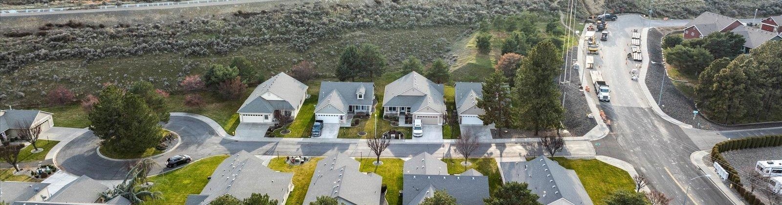 20th Ct, Kennewick, Washington 99338, 3 Bedrooms Bedrooms, 0 ,2 BathroomsBathrooms,Condos/townhomes,For Sale,20th Ct,0,290089