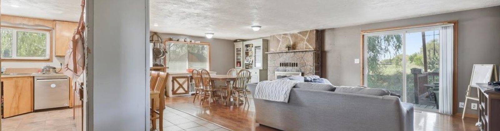 Yakima River Dr, West Richland, Washington 99353, 3 Bedrooms Bedrooms, 0 ,2 BathroomsBathrooms,Houses,For Sale,Yakima River Dr,0,290090