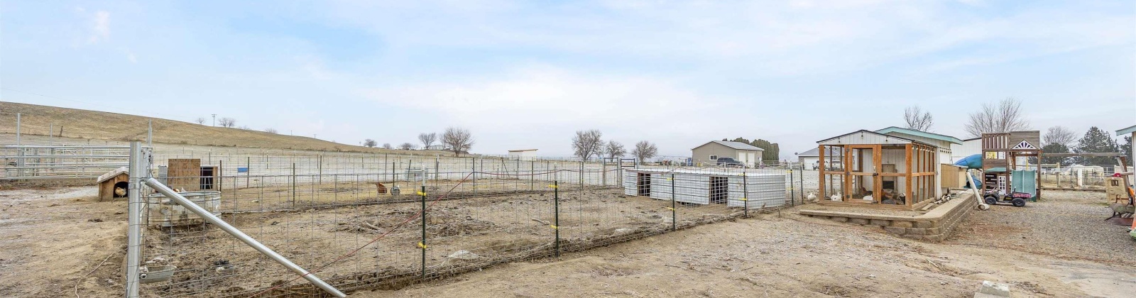 140 PR NW, Benton City, Washington 99320, 3 Bedrooms Bedrooms, 0 ,2 BathroomsBathrooms,Manufactured Homes,For Sale,140 PR NW,0,290114