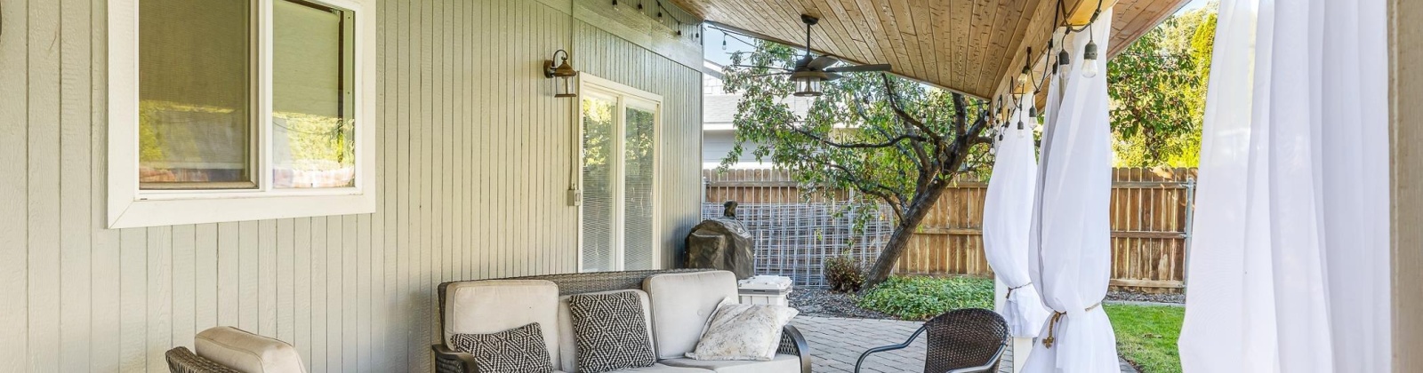 Blue Heron Blvd, West Richland, Washington 99353, 4 Bedrooms Bedrooms, 0 ,3 BathroomsBathrooms,Houses,For Sale,Blue Heron Blvd,0,290113